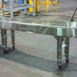 Gravity_roller_conveyor_04