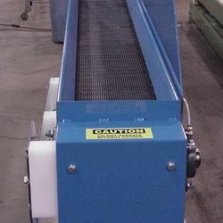 Wire_mesh_conveyor_03